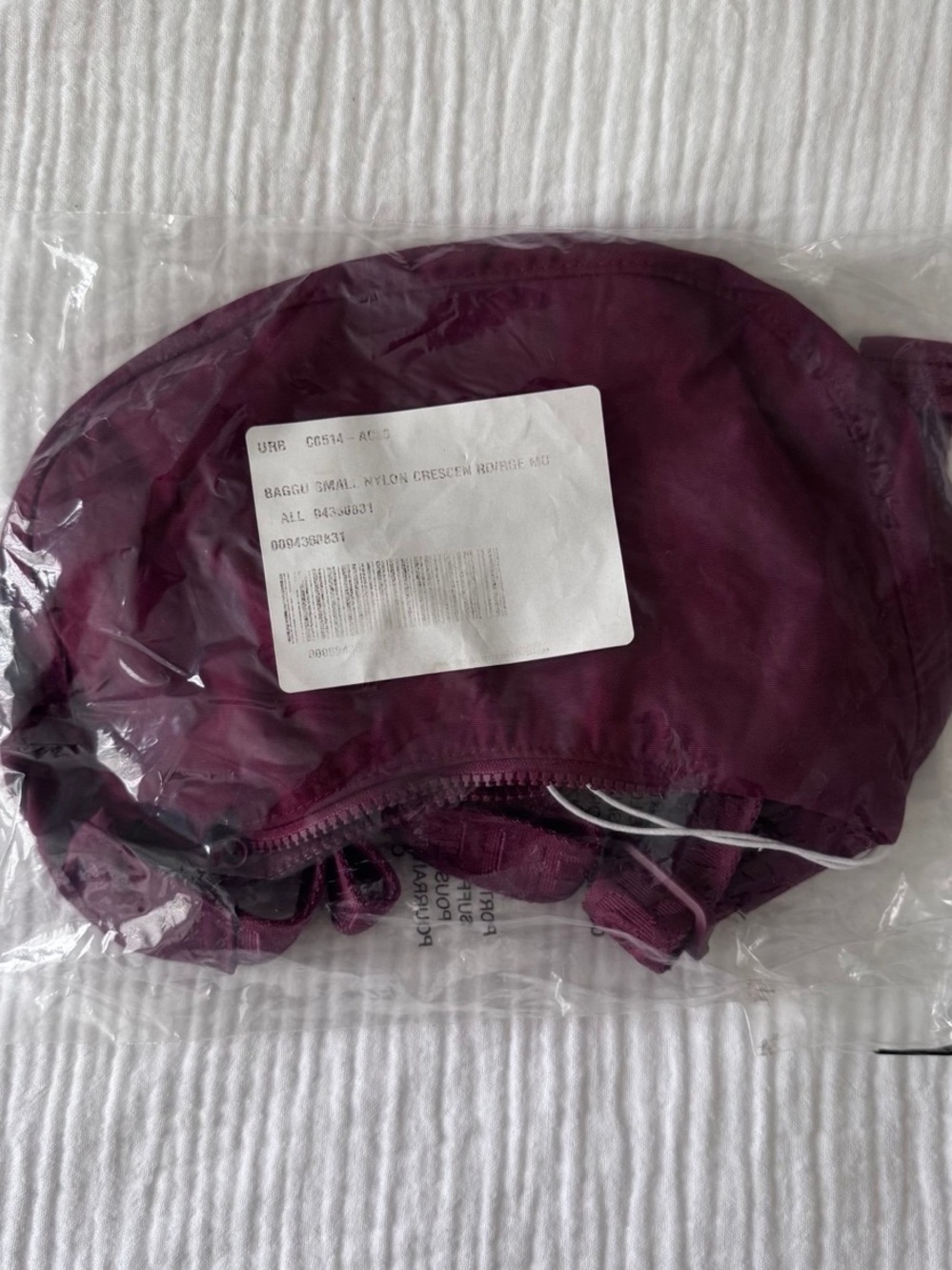 BAGGU Small Crescent Bag in Oxblood